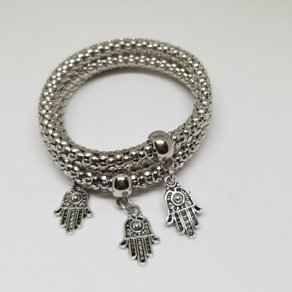 Hamsa protection Turkish bracelets (stretch)